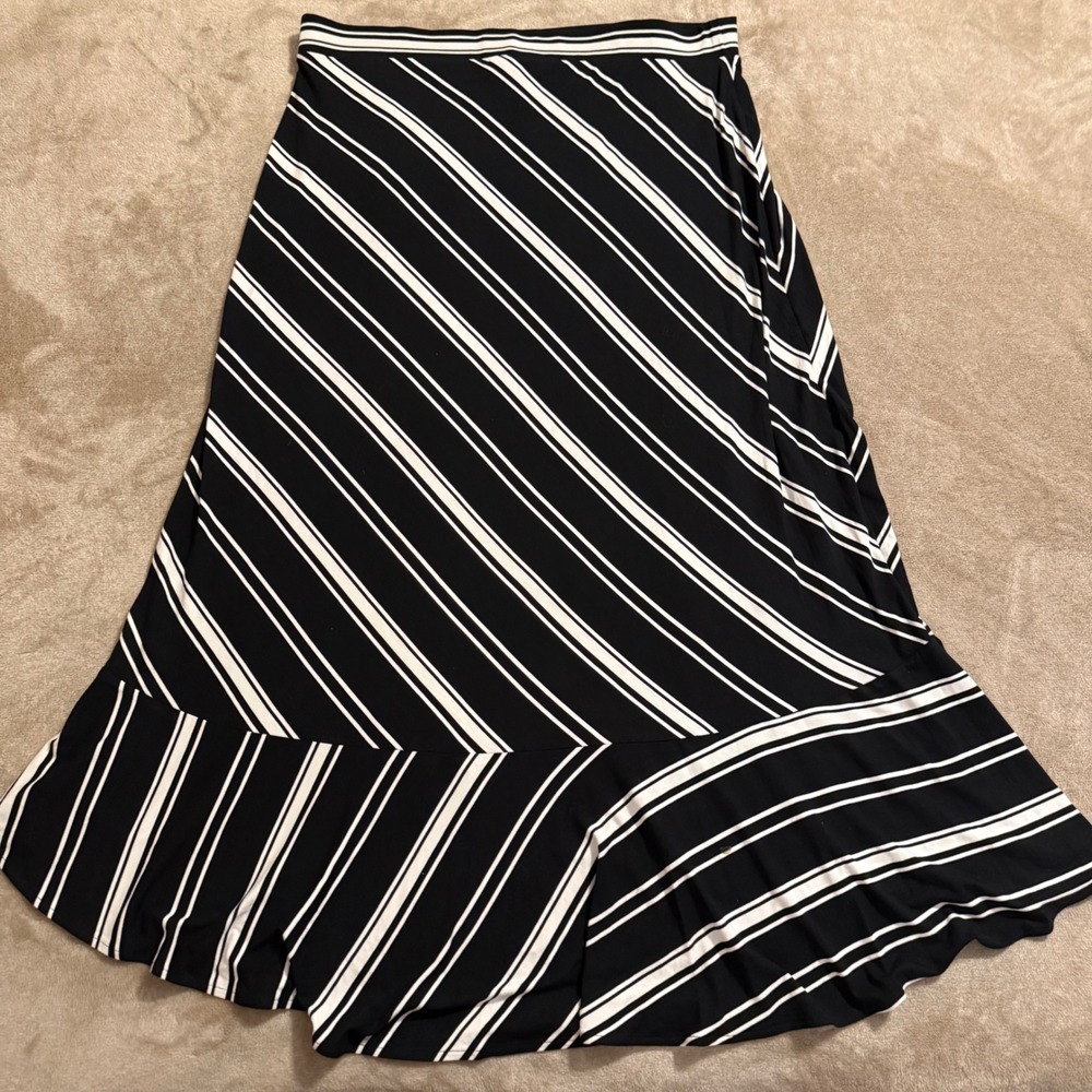 Chico's Black White Stripe Knit Maxi Skirt Ruffle Hem XL